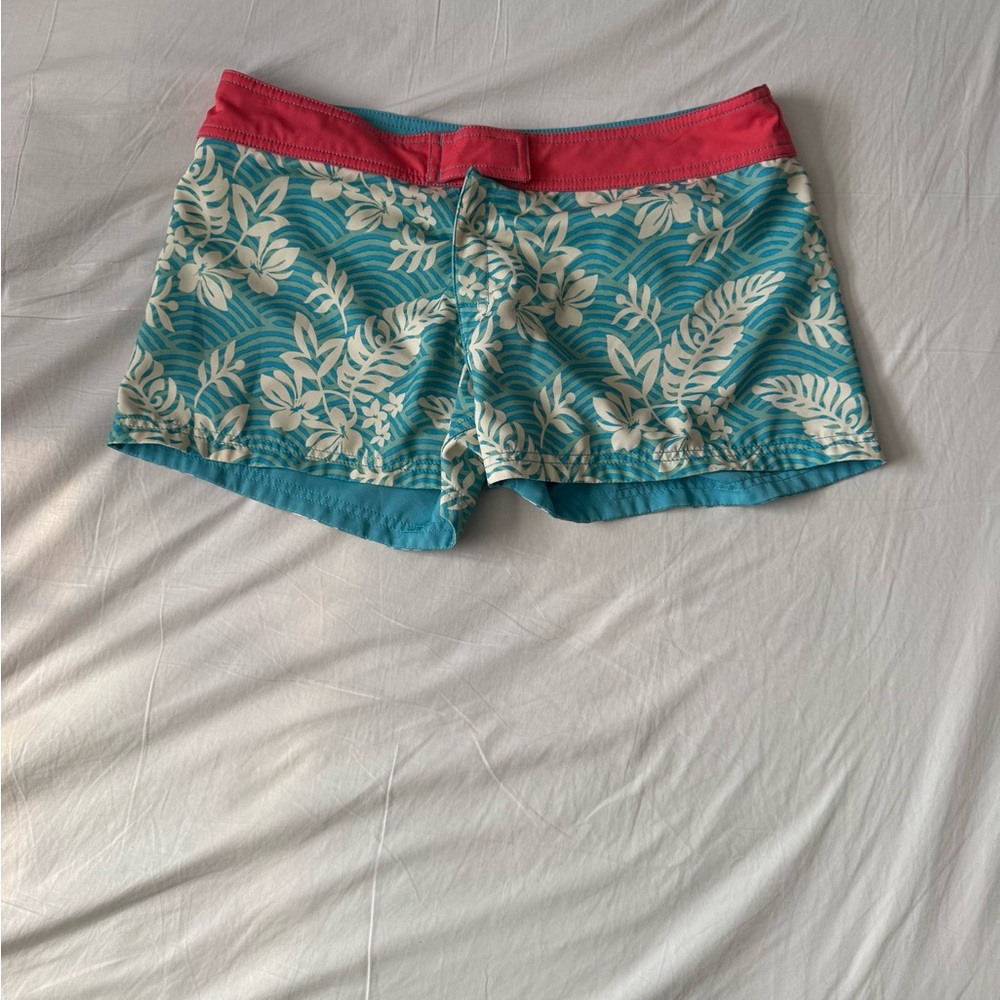 Crazy Shirts Board Shorts Womens Size 8 Blue Floral Stretch Swim Beach Surf